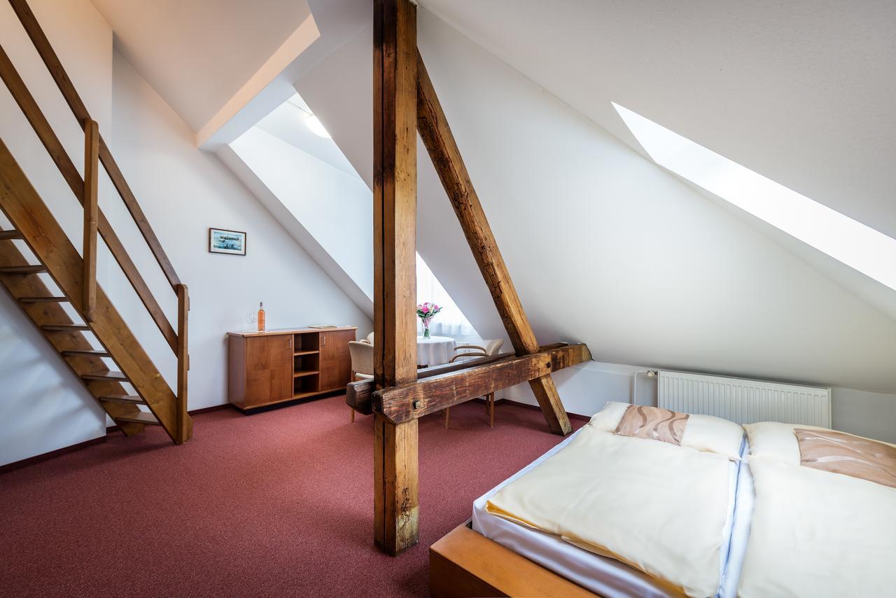 Hotel Skanzen Depandance Velehrad Eksteriør billede