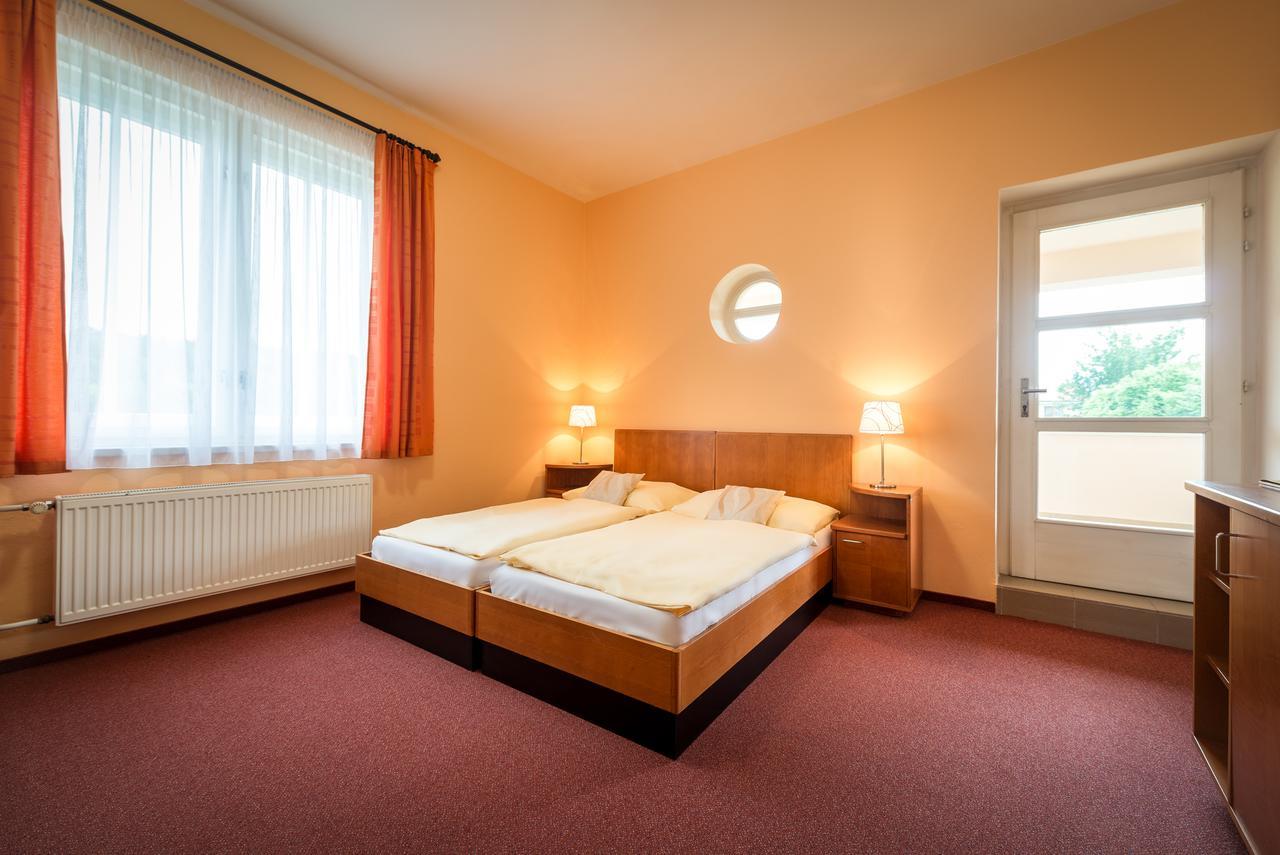 Hotel Skanzen Depandance Velehrad Eksteriør billede